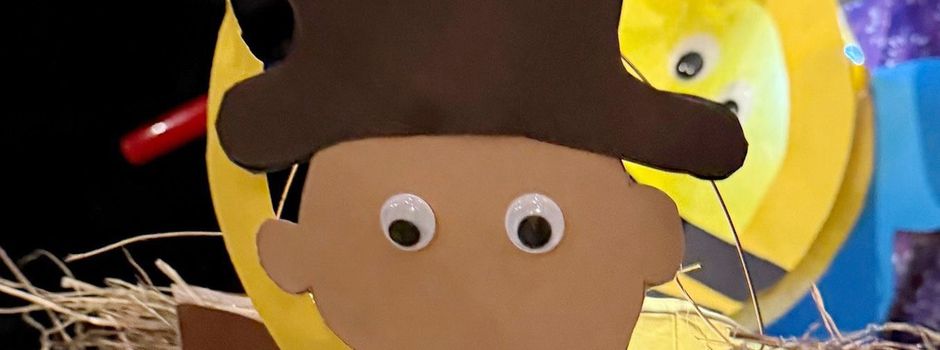 Laternenzauber rund um den Dorfteich