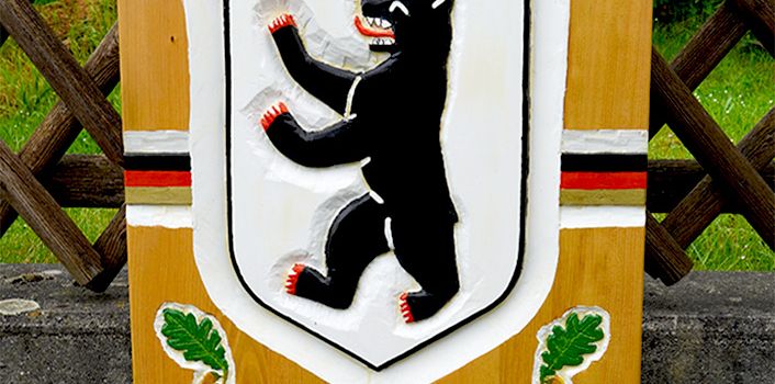 Berliner Bär am Shell-Kreisel
