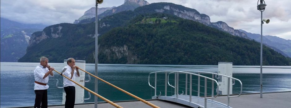 Alphornbläser am Weißen Kreuz