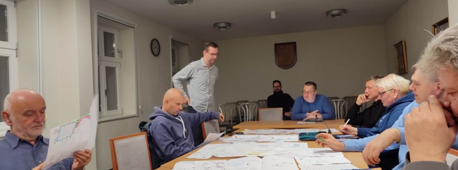 Wesenberg bezieht Schüler der Stadt in die Planung der Außenanlagen für das Strandbad am Weißen See ein