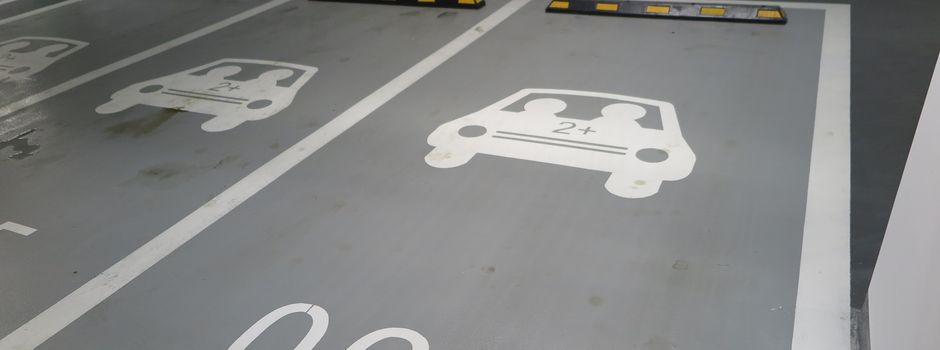 In diesem Wiesbadener Parkhaus kann man jetzt eine Stunde umsonst parken