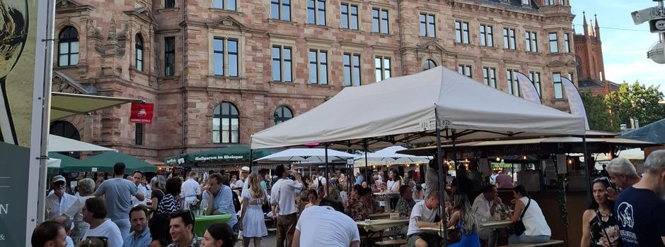 So kommt ihr mit dem ÖPNV zur Rheingauer Weinwoche in Wiesbaden