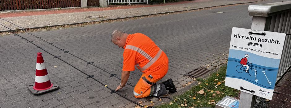Einbahnstraße mit Schläuchen