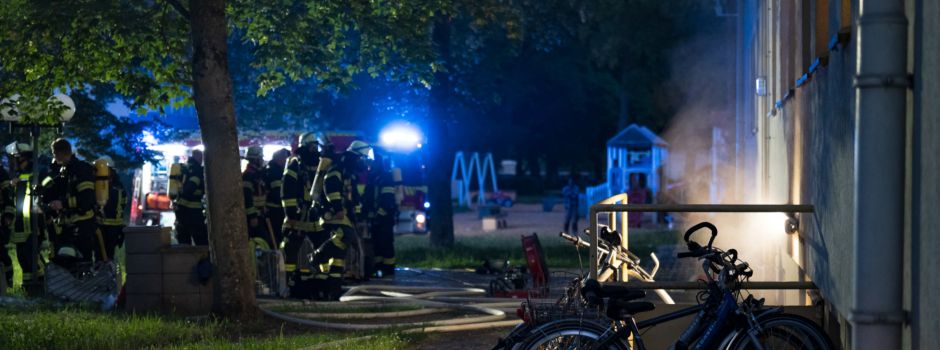 Feuer in Mehrfamilienhaus in Mainz – Feuerwehr im Großeinsatz