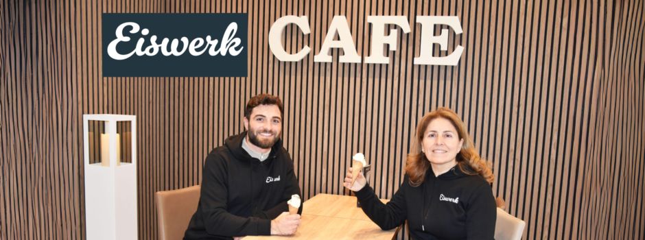 Neueröffnung Eiswerk am Denkmal in Herzebrock