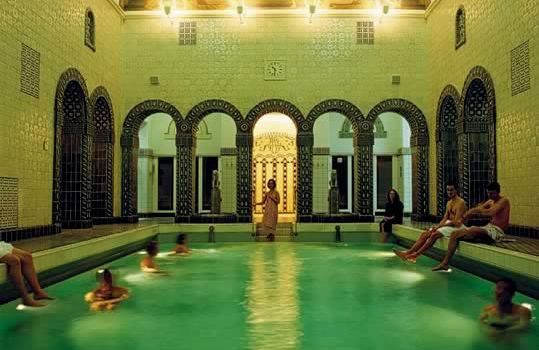 Nach Einspar-Winter: Kaiser-Friedrich-Therme öffnet wieder