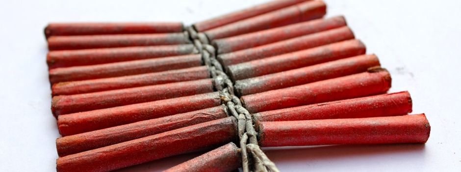 Sachbeschädigung durch Feuerwerkskörper