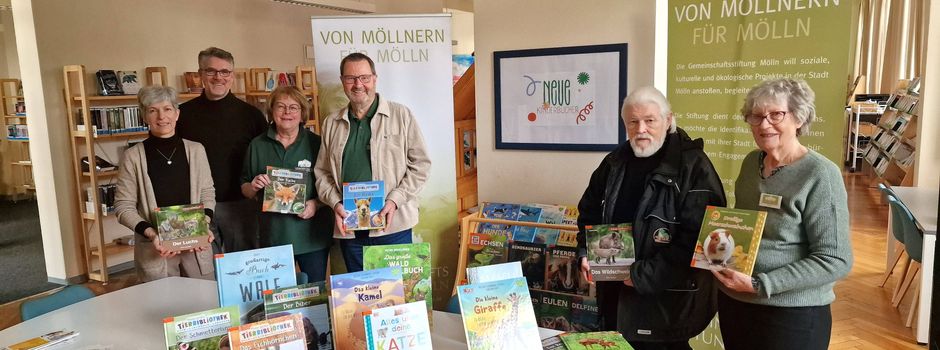 Kinderbücherspende für die Stadtbücherei Mölln