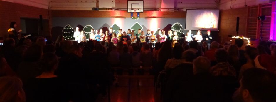Weihnachtssingen der Grundschule
