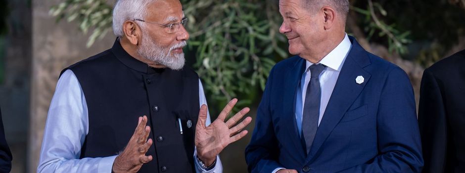 Was der Kanzler und das halbe Kabinett in Indien wollen