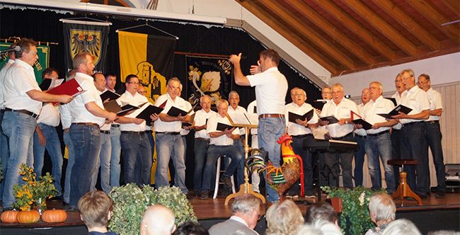 Chormusik in der Region: Freundschaftssingen im Bürgerhaus Schwabsburg