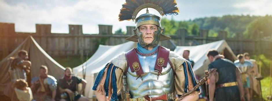 Gladiatoren, Greifvögel und Geschichte: Großes Römerfest in Wiesbaden