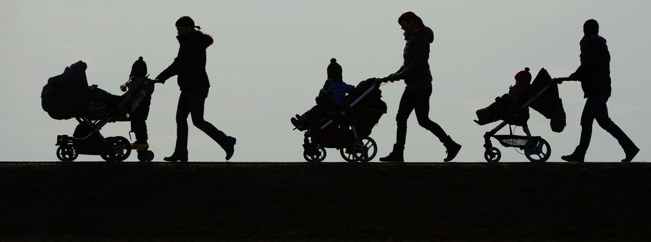 Bericht: Geburtenraten sinken weiter - was heißt das?