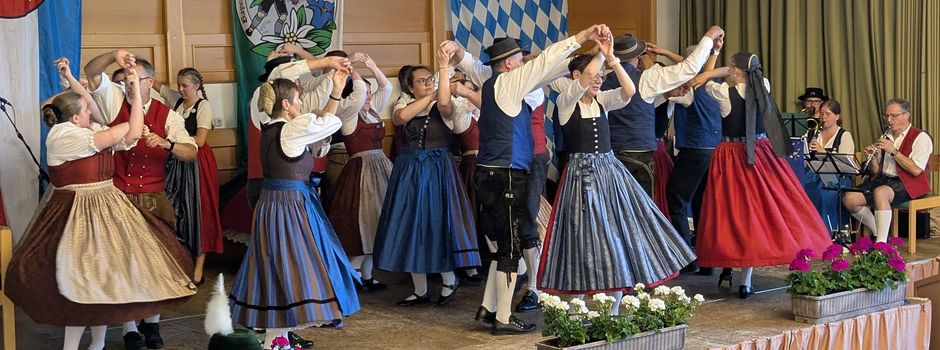 Gauverband Oberpfalz der Heimat- und Volkstrachtenvereine feiert 100-Jähriges in Hirschau