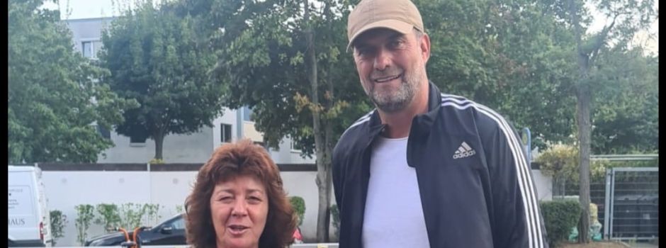 Zu Besuch in Mainz: Jürgen Klopp schaut bei Gonsenheimer Gastronomin vorbei