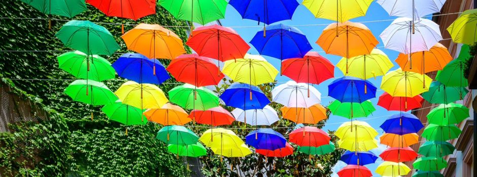 Ein Himmel aus bunten Schirmen: Umbrella Sky wieder in Mainz?