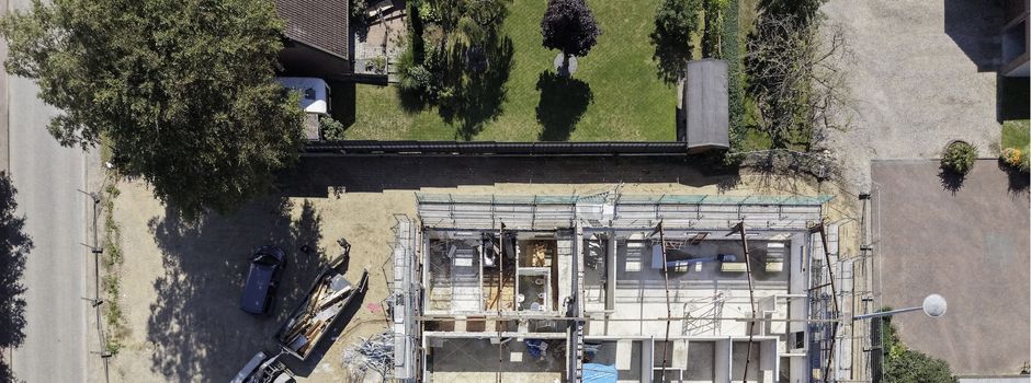 Baustelle der Feuerwehr Schillsdorf: Lieferengpass verzögert Fortschritt