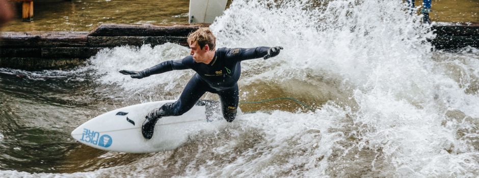 Schliff zur Perfektion: Die Surfwelle Augsburg befindet sich in der Endbauphase