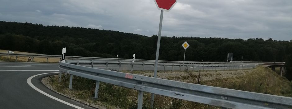 Verkehrsregelung im Bereich Calden-Süd angepasst!