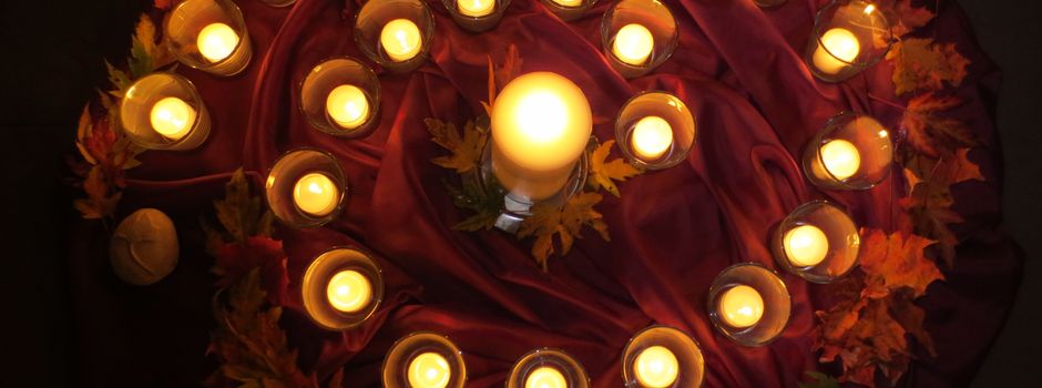 Werde zum Fluss, von Kopf bis Fuß! – Schweigen und Singen mit Rumi