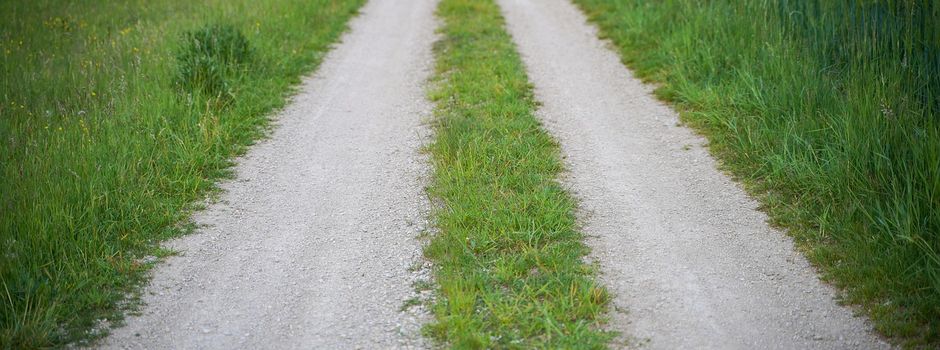 Stadt saniert unbefestigte Wege in Empelde und Vörie