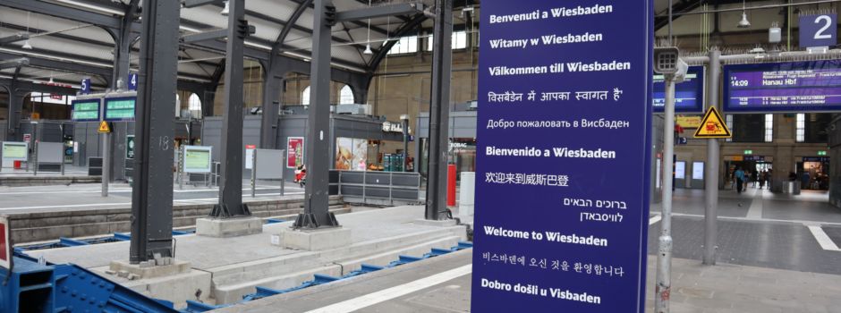 Mann randaliert im Wiesbadener Hauptbahnhof