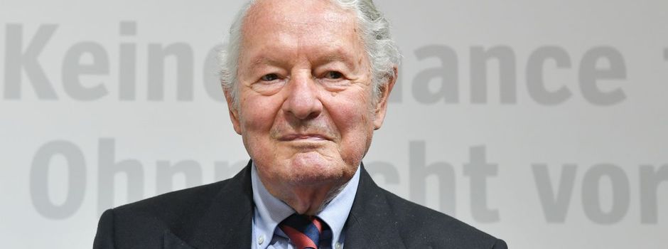 Trauer um Rolf Seelmann-Eggebert - Adelsexperte gestorben