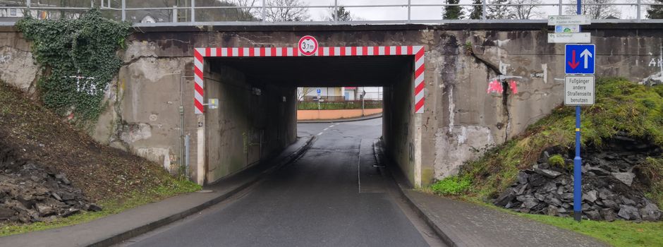 Informationen zur Baustelle „Bahnüberführung“