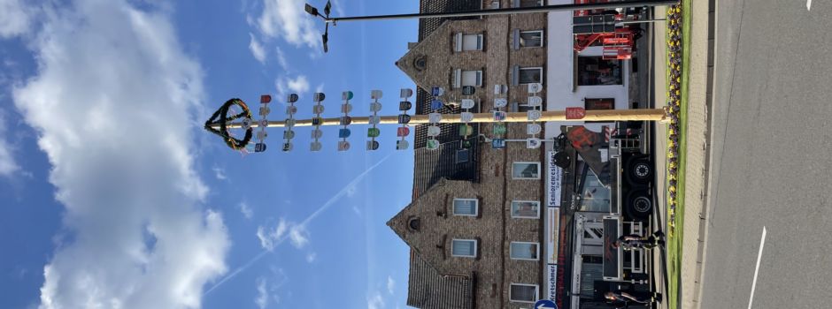 Unser Maibaum 2025 steht!