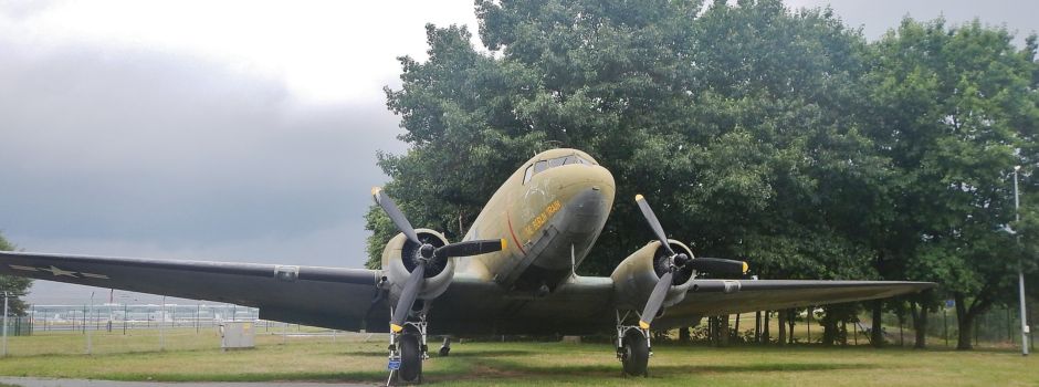 Großes öffentliches Fest auf dem Flugplatz der Wiesbadener Clay-Kaserne