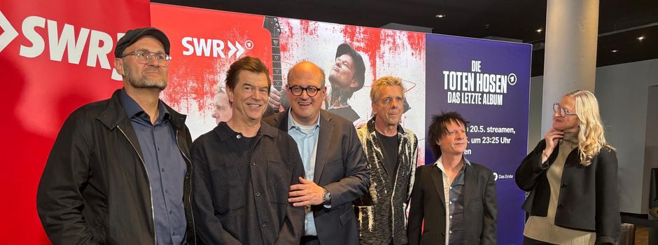 „Tote Hosen“ feiern Doku-Premiere in Mainz – mit prominenten Gästen