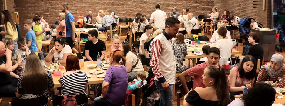 Ukraine-Hilfe-InterKultur-Niederkassel: Kennenlern-Fest in der Emmauskirche
