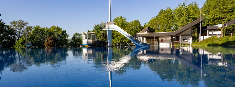 Saisonbeginn im Niedernhausener Waldschwimmbad: Vorverkauf startet am 03. April!