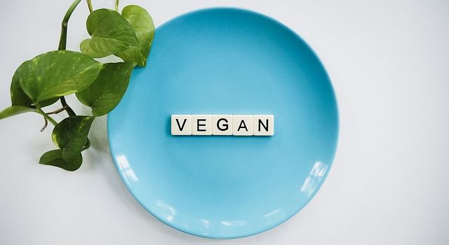 Welt-Vegantag: Woher kommt der ganze Trend zum Tofuwürstchen?