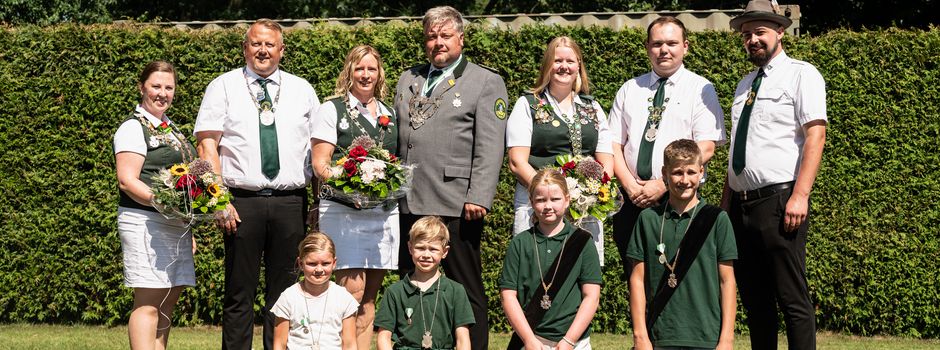 Das Neulander Königshaus ist komplett