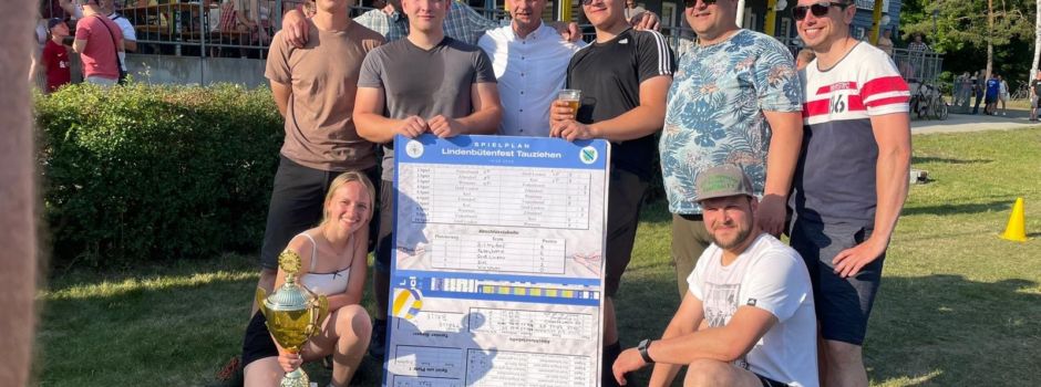 Tauziehen beim Lindenblütenfest in Groß Lindow