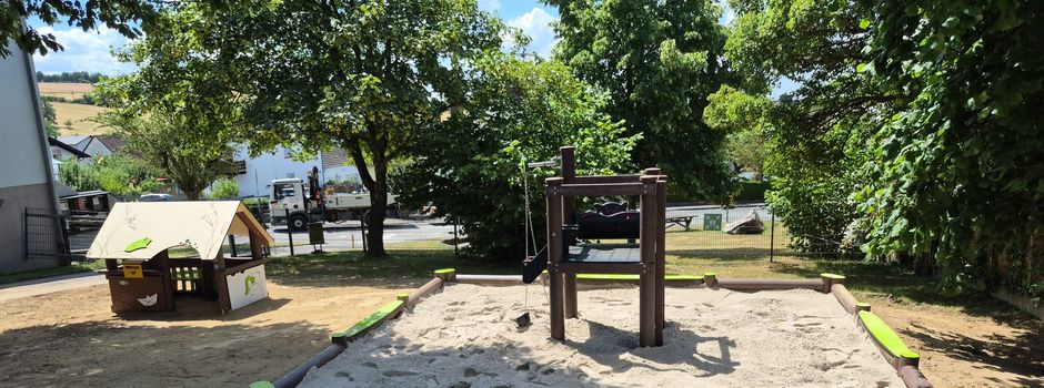Eröffnung des  Spielplatzes der Kita Gänseblümchen in Steinfischbach