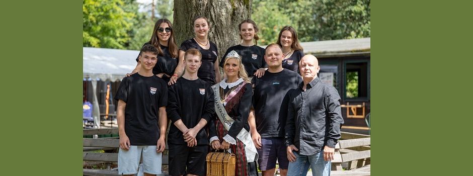 Besuch der der Purzelmarktkönigin in der Partnergemeinde Hinternah in Thüringen