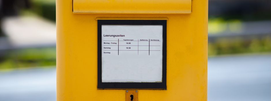 25-Jähriger touchiert Briefkasten