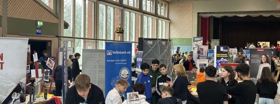 Berufsparcours: Schülerinnen und Schüler lernen Berufe kennen