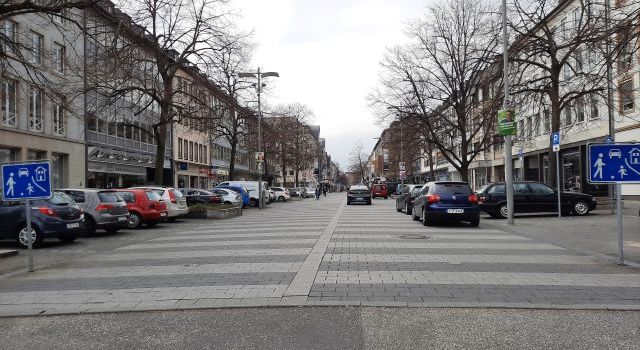 Demonstration gegen Gewalt an Frauen und Mädchen in Koblenz