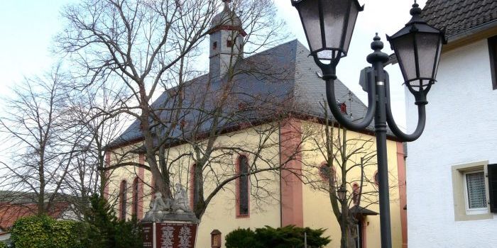 „Hab Mut, steh auf!“ - Pfarrfest in Sulzheim an Fronleichnam