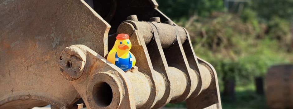 Schwimmbad-Sanierung: Arbeiten schon im vollen Gange