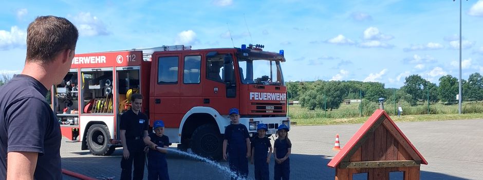 Kinderfeuerwehr Klostermansfeld unterwegs 