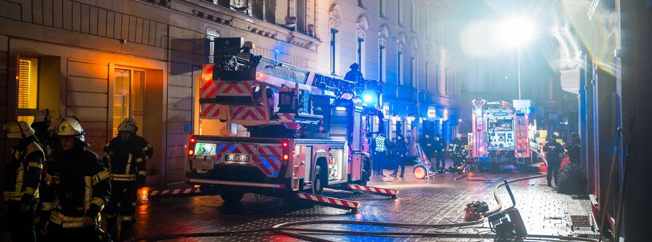 Brand in Wiesbadener Innenstadt – Feuerwehr rettet Katze