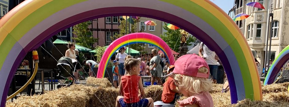 Wasserspielefest auf dem Marktplatz: Spaß und Abkühlung für die ganze Familie