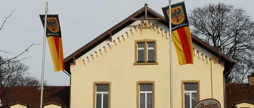 Historische Ehrung: Nierstein ernennt zwei neue Weinschultheiße