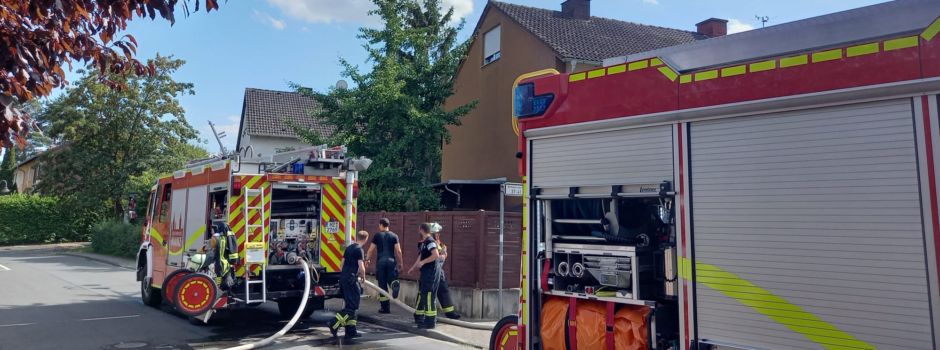 Rauchwolke über Mainz-Finthen: Feuerwehr im Einsatz
