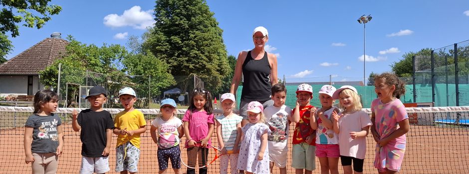 Tennisclub Neuberg übernimmt für den Sommer die Ball- und Bewegungsschule des Kindergarten Panama 2 „Schlaue Krähen“