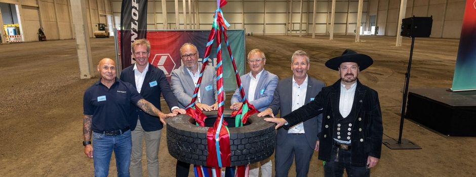 Richtfest für neues FIEGE-Logistikzentrum gefeiert